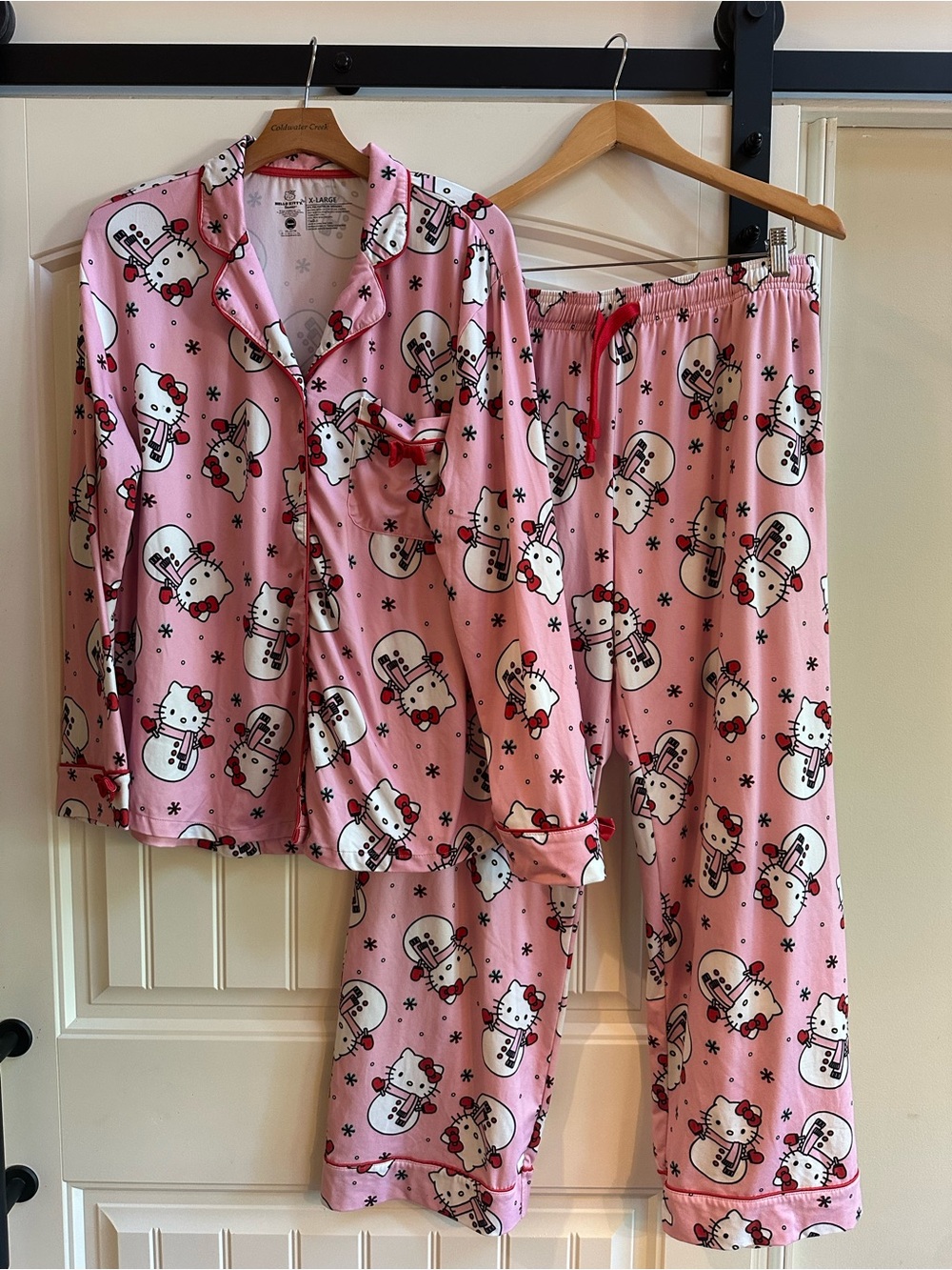 Hello Kitty Samrio Pink PJ Set Women’s XL Button Front Sleepwear Lounge Set